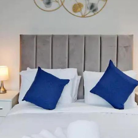 Stylish Furnished Rooms In Barking Centre Exterior foto